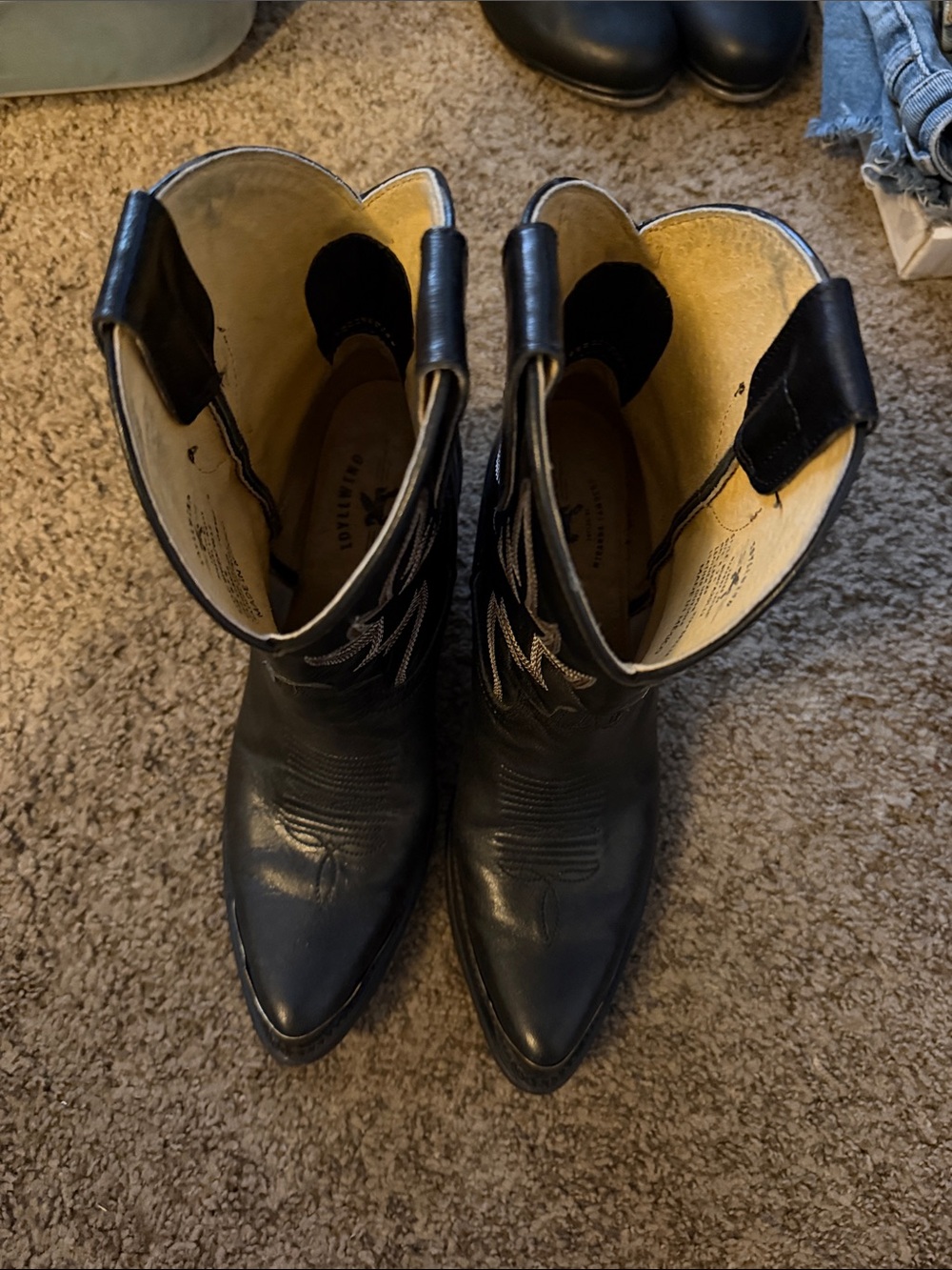 Idyllwind Black Western Embroidered Ankle Boots - Picture 3 of 7